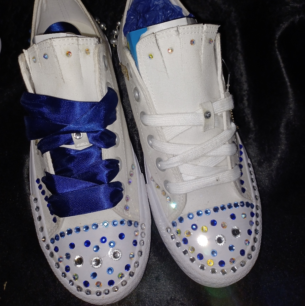 Nwot Custom sneakers